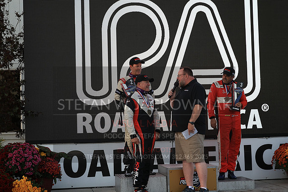 1T2A4754